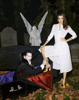 Miranda Kerr feet photo thumbnail