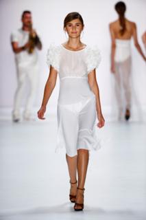 Stefanie Giesinger feet photo 2