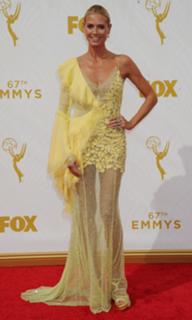 Heidi Klum feet photo thumbnail