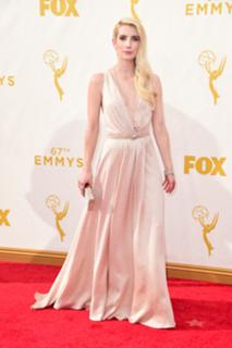 Emma Roberts feet photo thumbnail