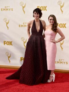 Maisie Williams feet photo thumbnail