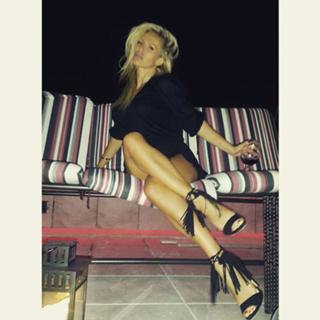 Dorota Rabczewska feet photo thumbnail