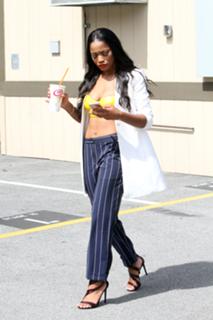 Keke Palmer feet photo thumbnail