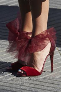 Blanca Suárez feet photo thumbnail