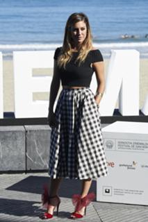 Blanca Suárez feet photo thumbnail