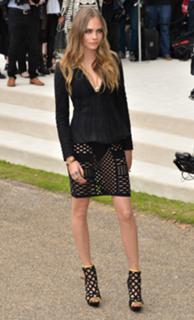Cara Delevingne feet photo thumbnail