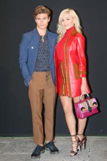 Pixie Lott feet photo thumbnail