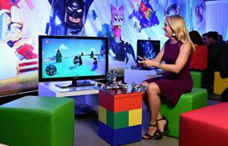 Melissa Joan Hart feet photo thumbnail