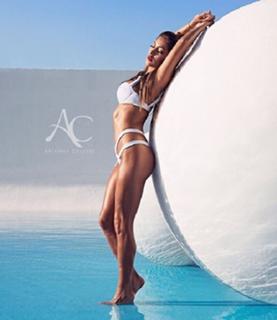 Arianny Celeste feet photo thumbnail