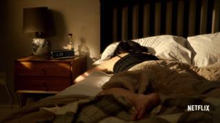 Krysten Ritter feet photo thumbnail