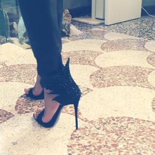 Ciara feet photo thumbnail