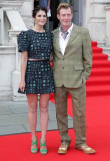 Gemma Arterton feet photo thumbnail