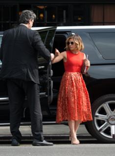Sophia Bush feet photo thumbnail