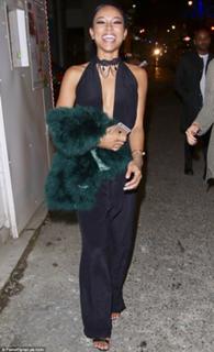 Karrueche Tran feet photo thumbnail