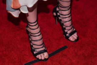 Charlize Theron feet photo thumbnail