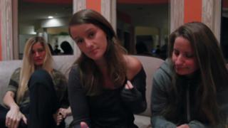 Justine Ezarik feet photo thumbnail