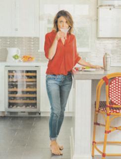 Bethenny Frankel feet photo thumbnail