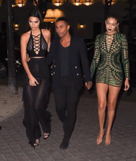 Kendall Jenner feet photo thumbnail