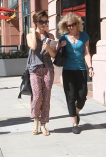 Lily Collins feet photo thumbnail