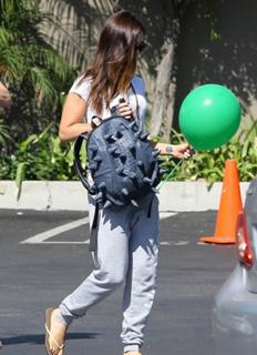 Megan Fox feet photo thumbnail