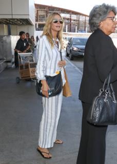 Heidi Klum feet photo thumbnail