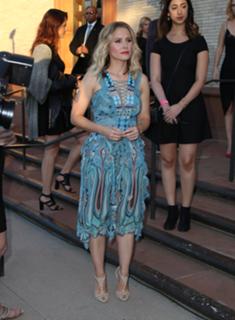 Kristen Bell feet photo thumbnail