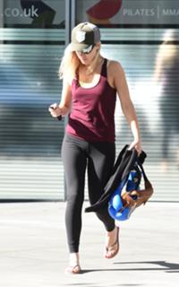 Mollie King feet photo thumbnail