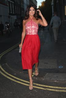 Lucy Mecklenburgh feet photo thumbnail