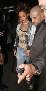 Rihanna feet photo thumbnail