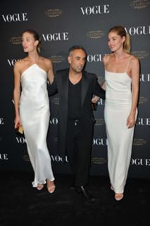 Doutzen Kroes feet photo thumbnail