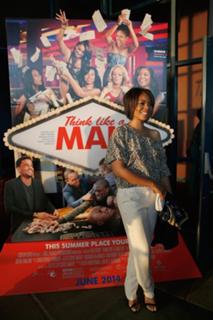 Regina Hall feet photo thumbnail