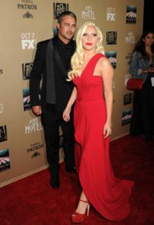 Lady Gaga feet photo thumbnail