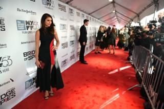 Nina Dobrev feet photo thumbnail