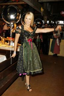 Britt Reinecke feet photo 5