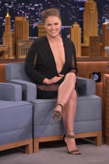 Ronda Rousey feet photo thumbnail