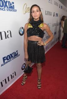Dania Ramirez feet photo thumbnail