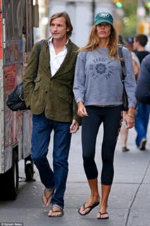 Kelly Bensimon feet photo thumbnail