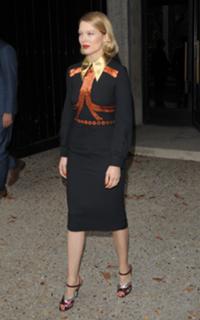Léa Seydoux feet photo thumbnail