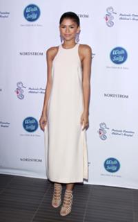 Zendaya feet photo thumbnail