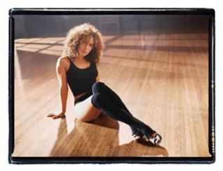 Jennifer Lopez feet photo thumbnail