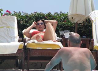 Kym Marsh feet photo thumbnail