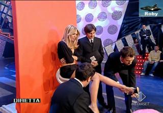 Ilary Blasi feet photo thumbnail