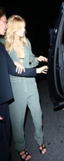 Heidi Klum feet photo thumbnail