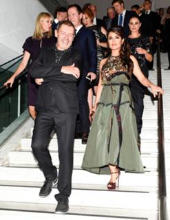 Salma Hayek feet photo thumbnail