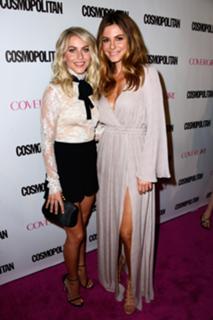 Maria Menounos feet photo thumbnail