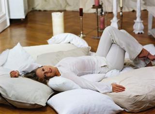 Barbara Schöneberger feet photo thumbnail