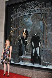 Jessica Chastain feet photo thumbnail