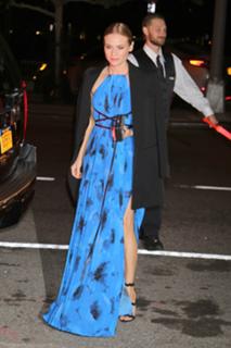 Diane Kruger feet photo thumbnail