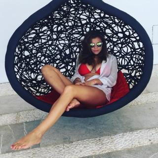Imogen Thomas feet photo thumbnail