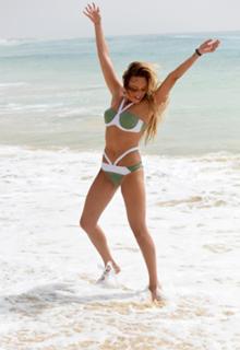 Charlotte Crosby feet photo thumbnail
